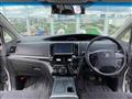 2013 Toyota Estima Hybrid