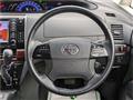 2013 Toyota Estima Hybrid