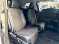 2015 Toyota Estima Hybrid