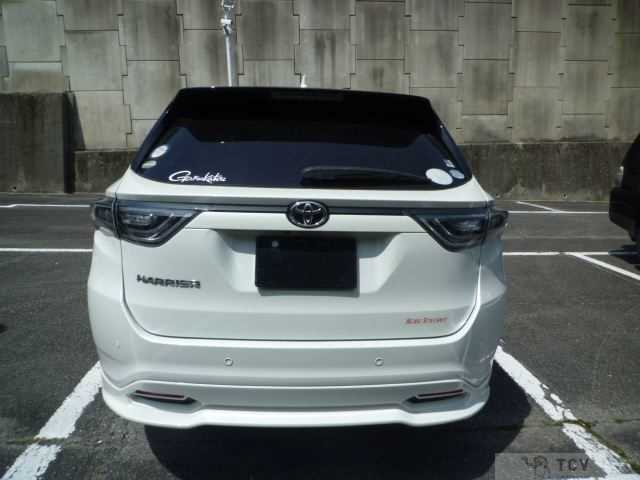 2015 Toyota Harrier