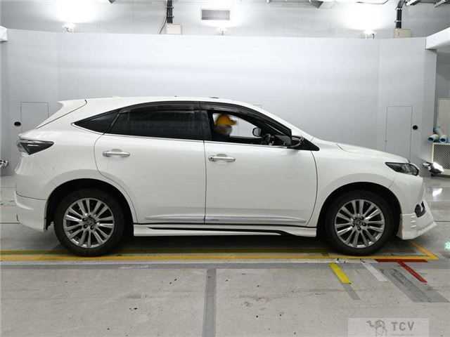2016 Toyota Harrier
