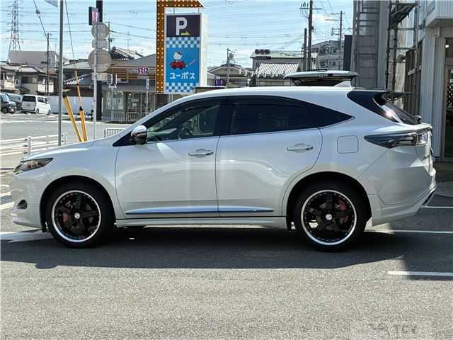 2016 Toyota Harrier