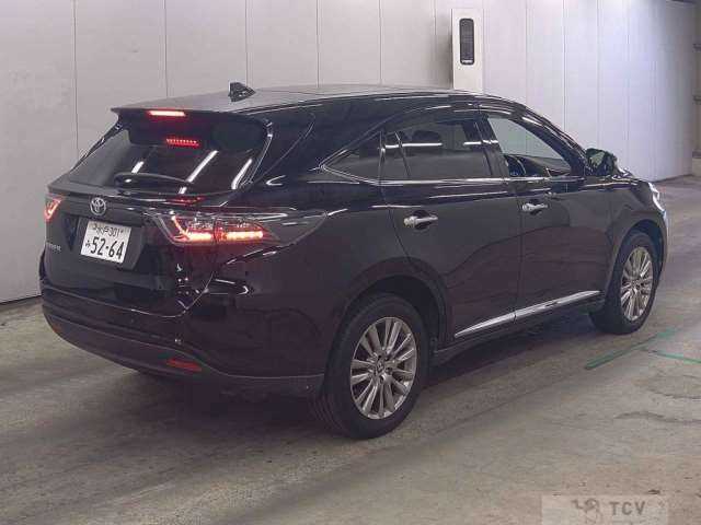 2016 Toyota Harrier