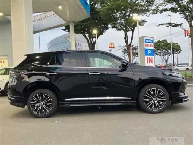 2017 Toyota Harrier