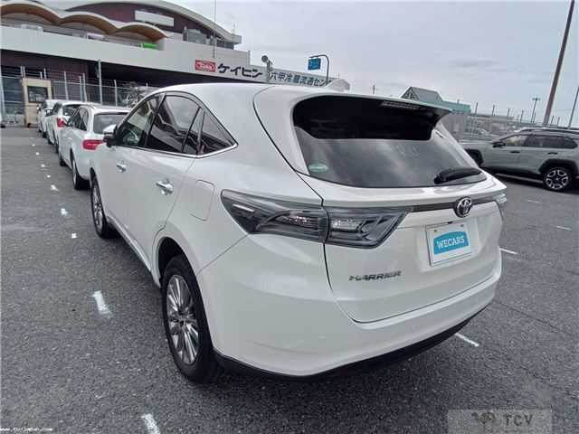2017 Toyota Harrier