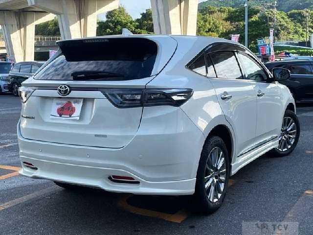 2017 Toyota Harrier