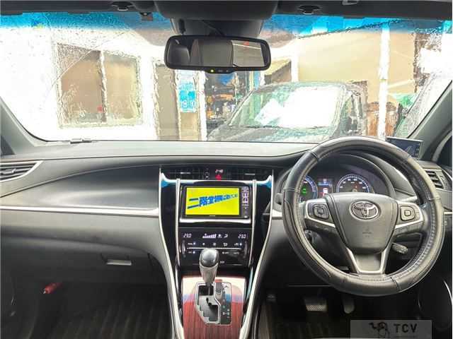 2016 Toyota Harrier Hybrid