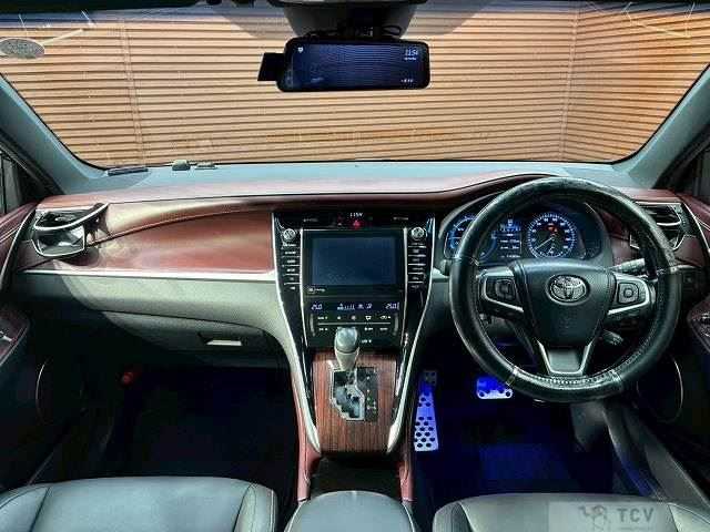 2016 Toyota Harrier Hybrid