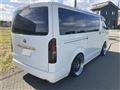 2004 Toyota Hiace