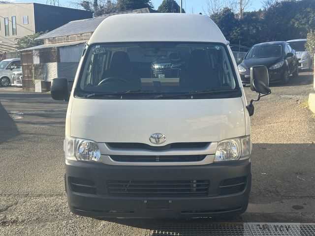 2007 Toyota Hiace