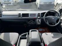 2013 Toyota Hiace