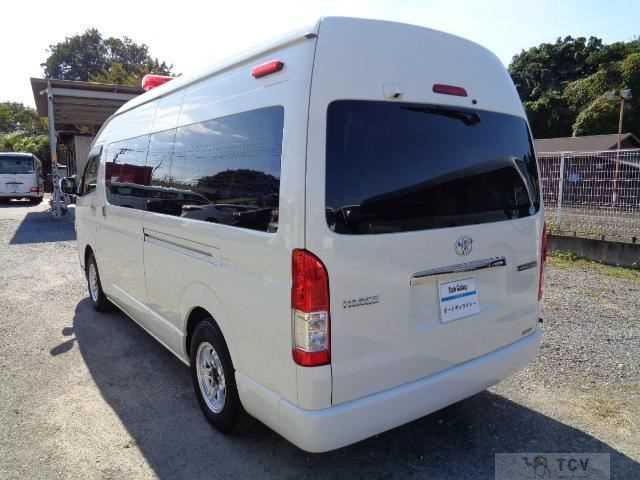 2014 Toyota Hiace