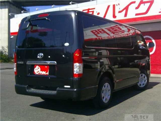 2015 Toyota Hiace