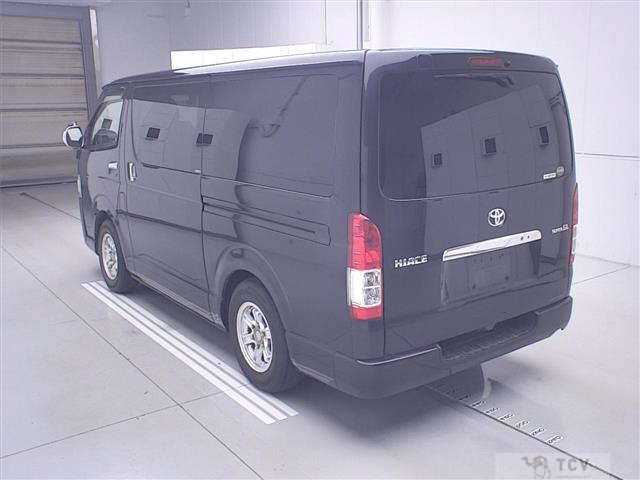 2015 Toyota Hiace