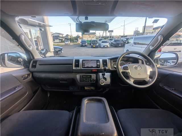2016 Toyota Hiace