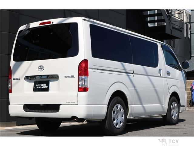2017 Toyota Hiace