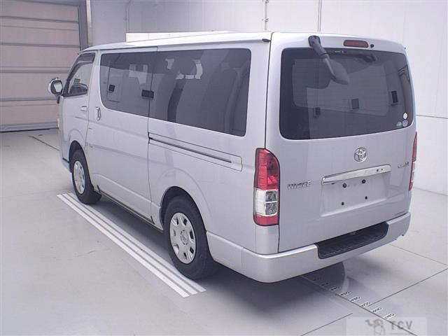 2018 Toyota Hiace