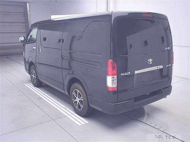 2018 Toyota Hiace