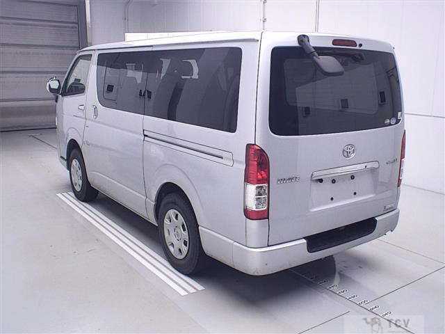 2020 Toyota Hiace