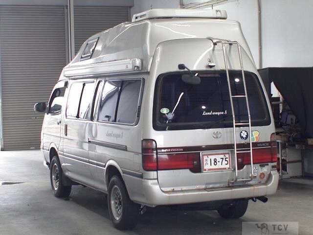 2002 Toyota Hiace Van
