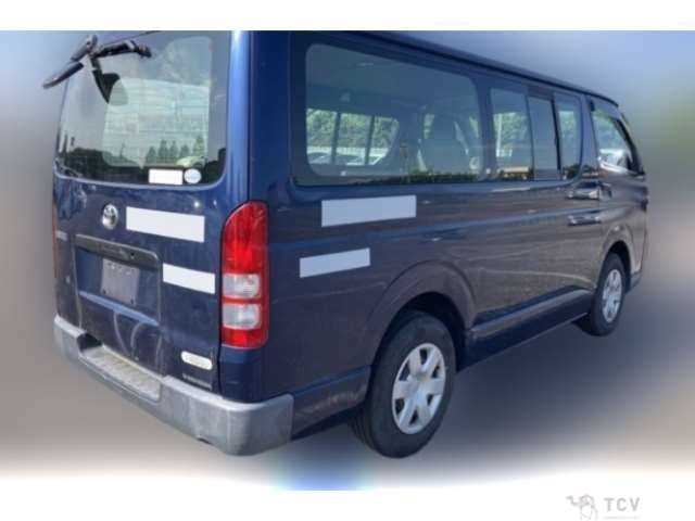 2004 Toyota Hiace Van