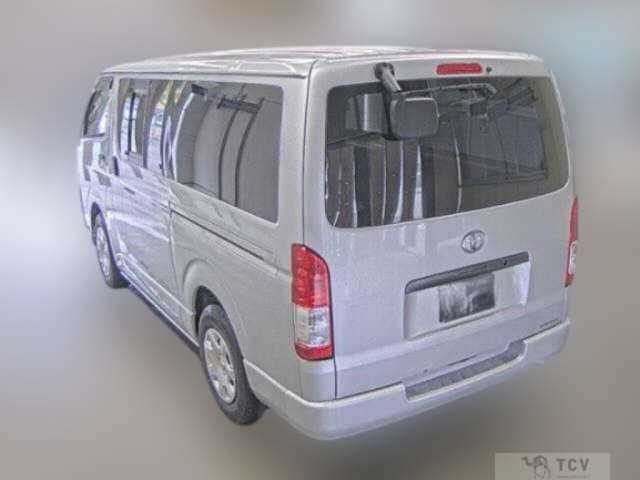 2006 Toyota Hiace Van
