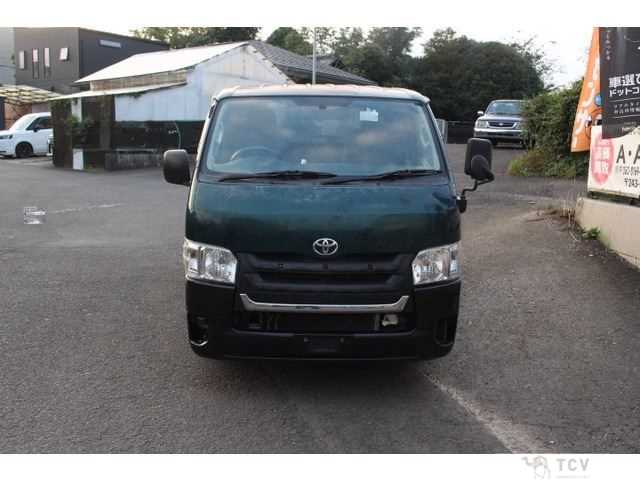 2007 Toyota Hiace Van
