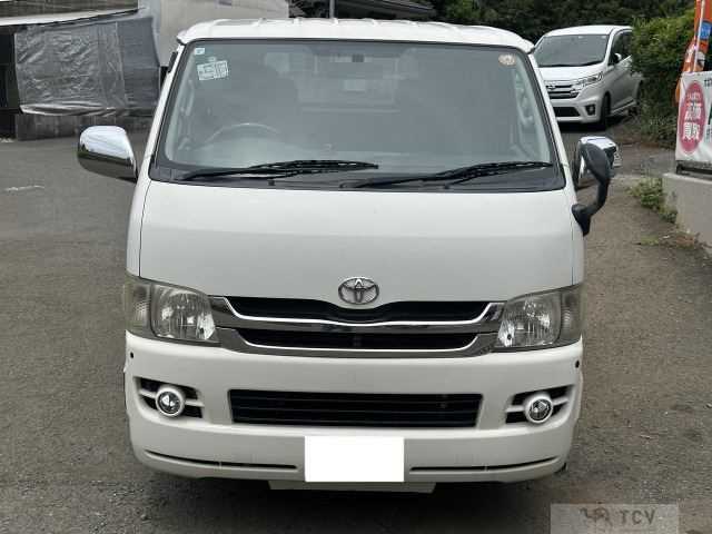 2008 Toyota Hiace Van