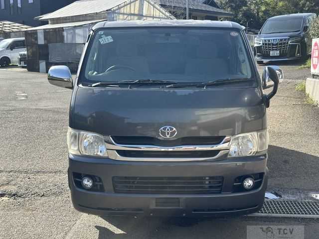 2008 Toyota Hiace Van