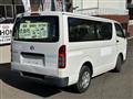 2009 Toyota Hiace Van