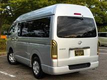 2010 Toyota Hiace Van