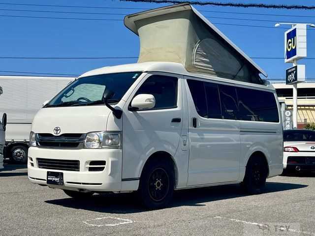 2010 Toyota Hiace Van