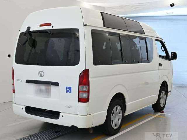 2011 Toyota Hiace Van