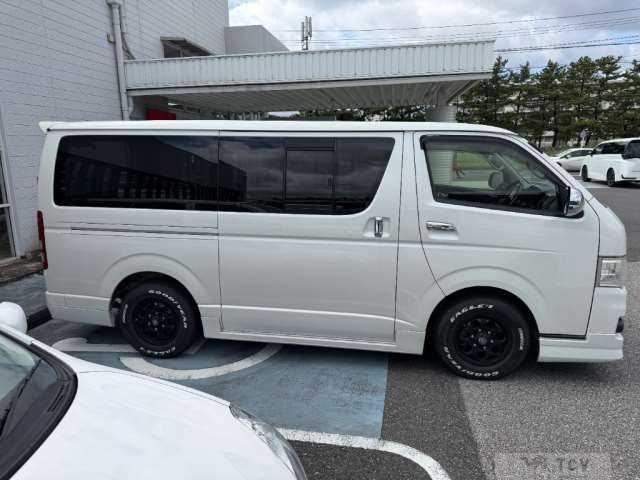 2012 Toyota Hiace Van