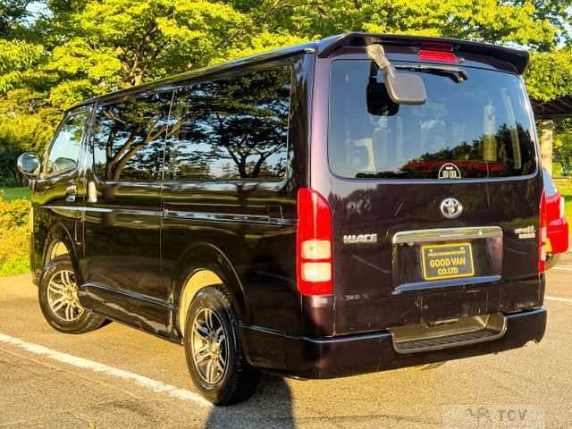 2013 Toyota Hiace Van