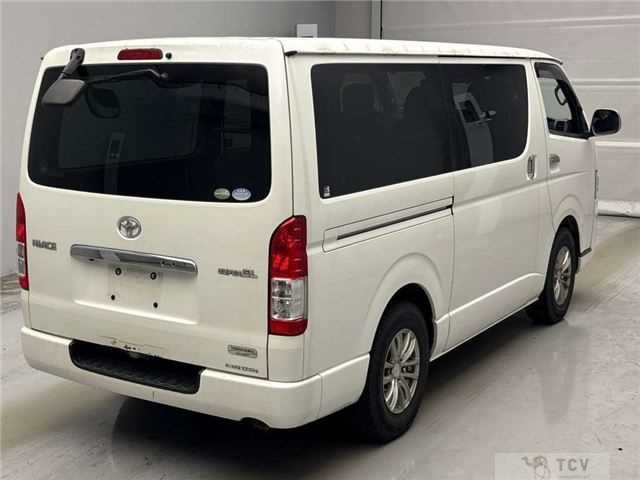 2015 Toyota Hiace Van