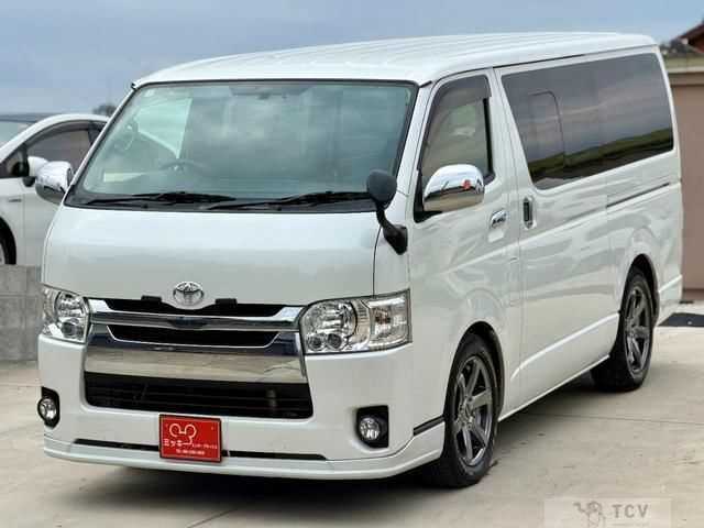 2015 Toyota Hiace Van
