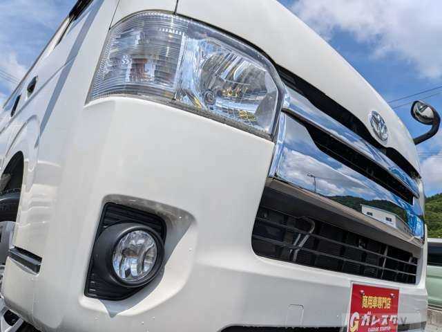 2015 Toyota Hiace Van