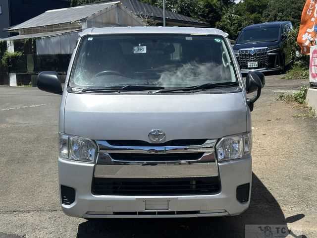 2016 Toyota Hiace Van