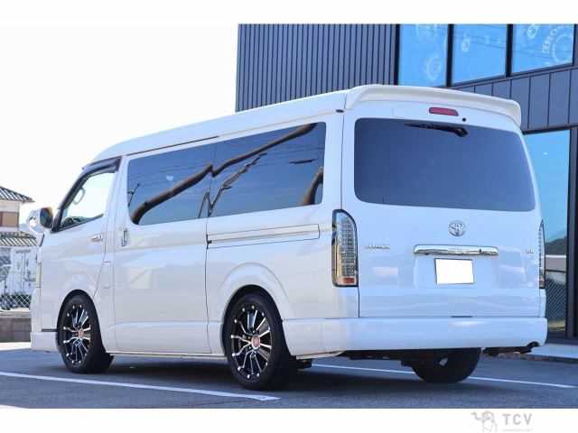 2012 Toyota Hiace Wagon