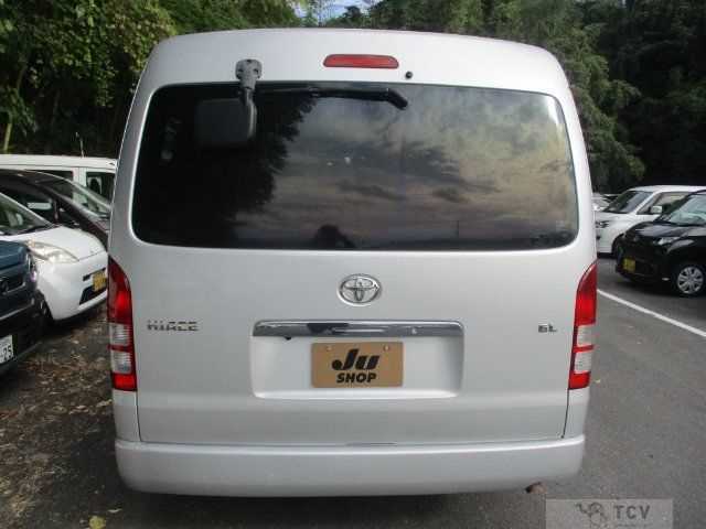 2013 Toyota Hiace Wagon