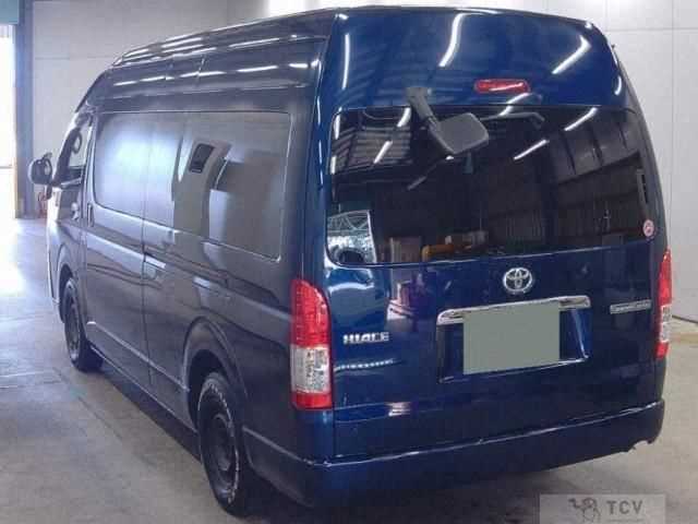 2015 Toyota Hiace Wagon