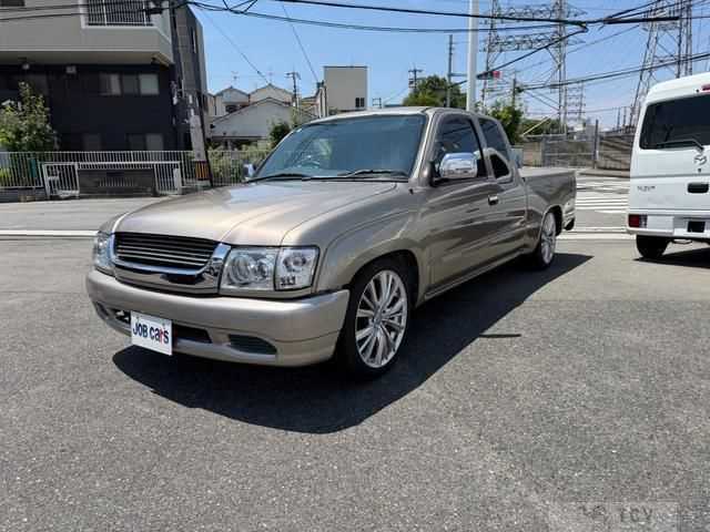 2003 Toyota Hilux Sports Pickup