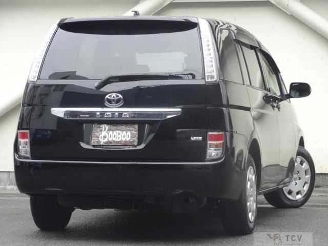 2012 Toyota Isis