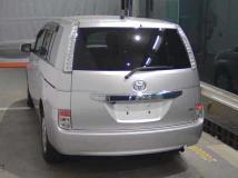 2013 Toyota Isis