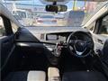 2014 Toyota Isis