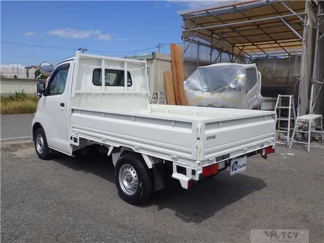 2017 Toyota Liteace
