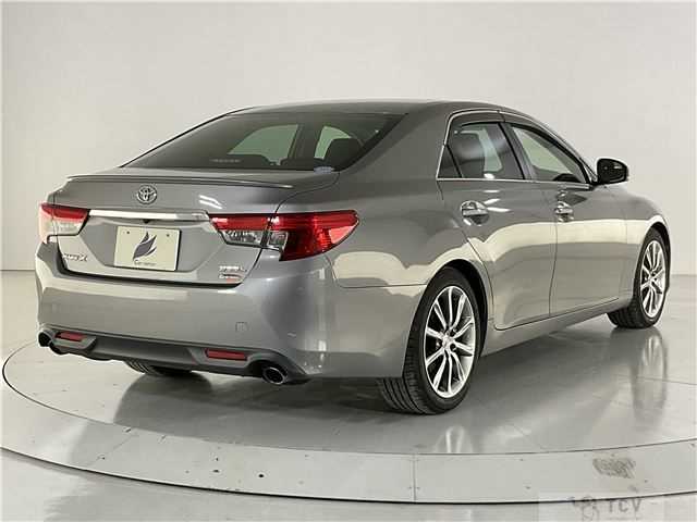 2012 Toyota Mark X