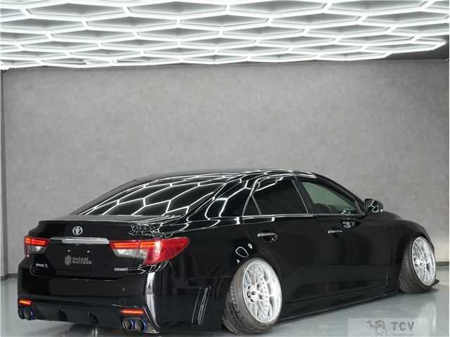 2012 Toyota Mark X