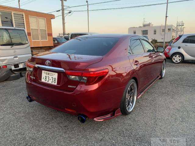 2013 Toyota Mark X